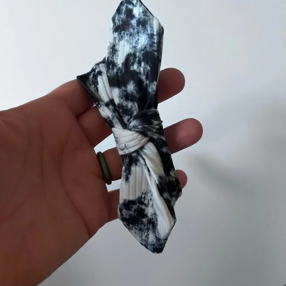 Danielle Walker headband